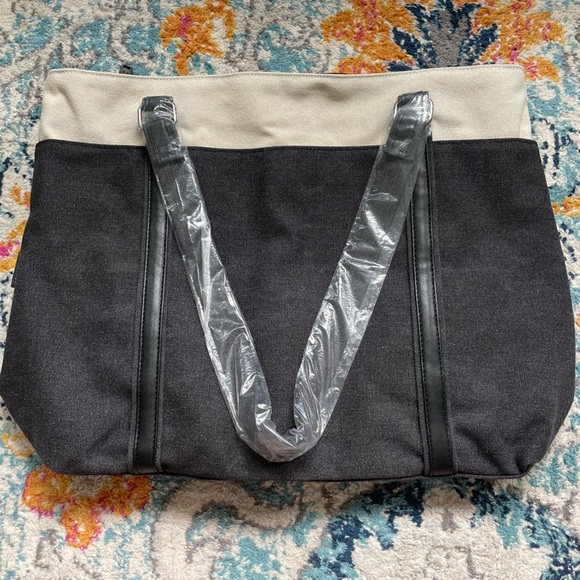 Black and White Canvas Tote Bag - New! - Laptop - Work - Fashion - Accessories - Picture 10 of 10